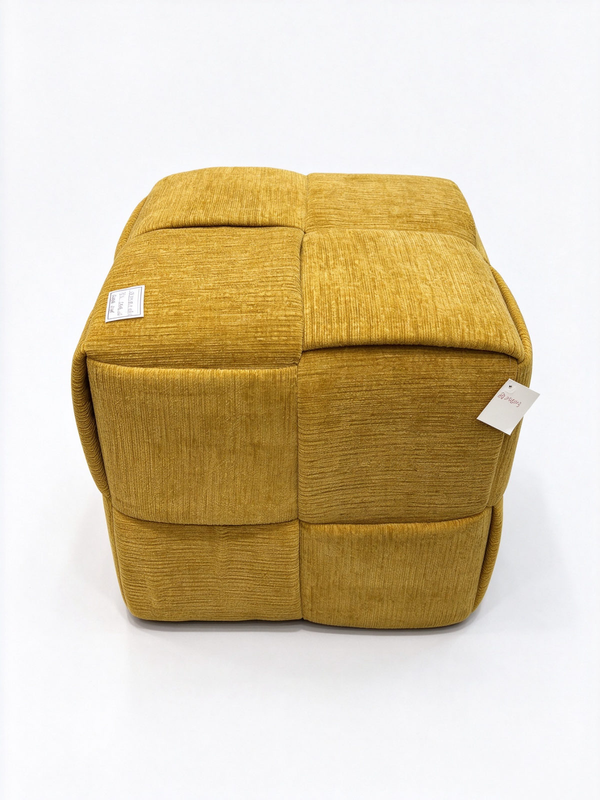 Round 3-Leg Wooden Stool – Solid Wood Footrest and Small Seat for Entryway, Living Room and Bedroom - Dorishome